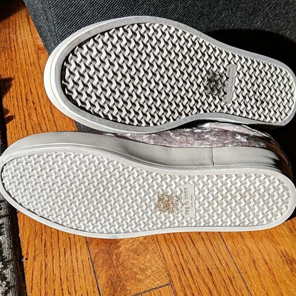 NWOT Rag and bone crushed velvet sneaker - Picture 4 of 4